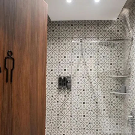 Апартаменты Bright & Modern 2br With Bbq *